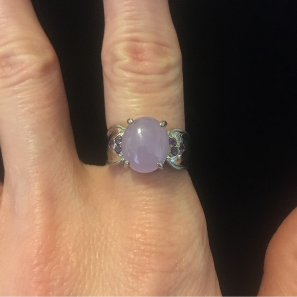 unknown Jewelry - Sterling Silver Purple Stone Ring